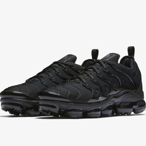 Size 11 - Nike Air VaporMax Plus Black Dark Grey 924453-004 Men’s Brand New